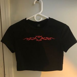 Black and red heart cropped tee